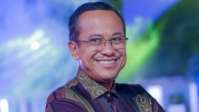Ahmad Samsuri Mokhtar – Pencapaian Cemerlang Dalam Pentadbiran Terengganu